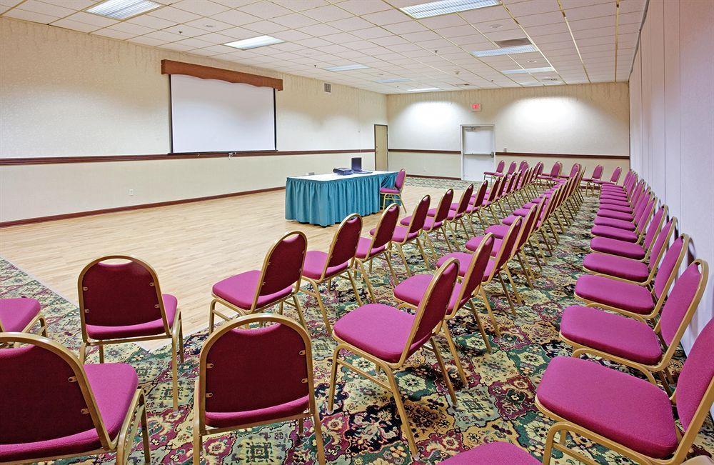 Country Inn & Suites By Radisson, Sidney, Ne Udogodnienia zdjęcie